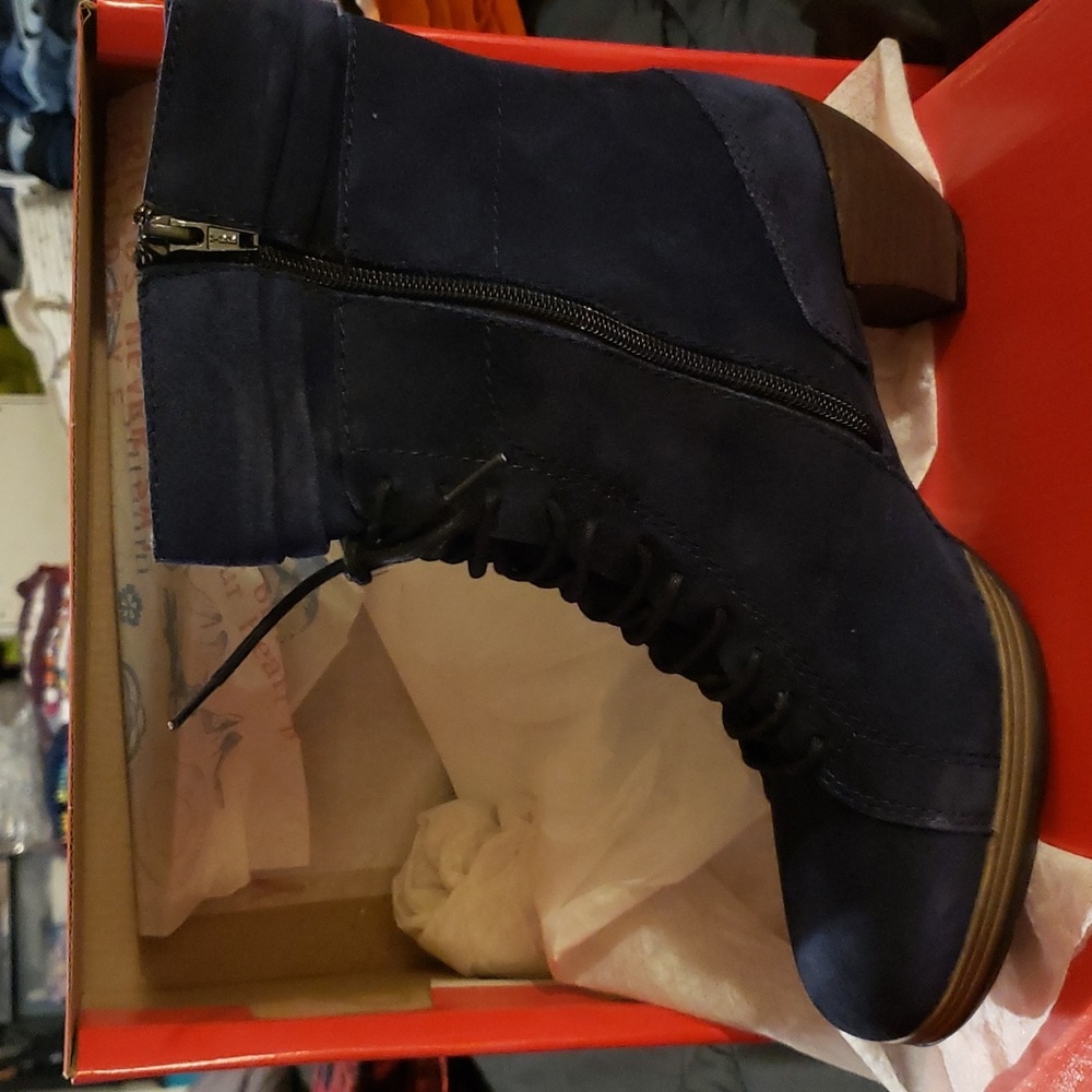 WOLKY Blue lace up boot.